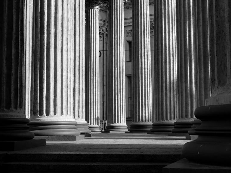Navigating Legal Challenges with Wills and Power of Attorney